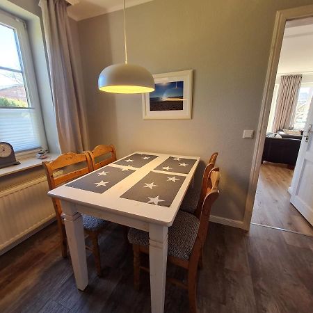 Ferienhaus Ellen, EG Whg Utersum Exterior foto